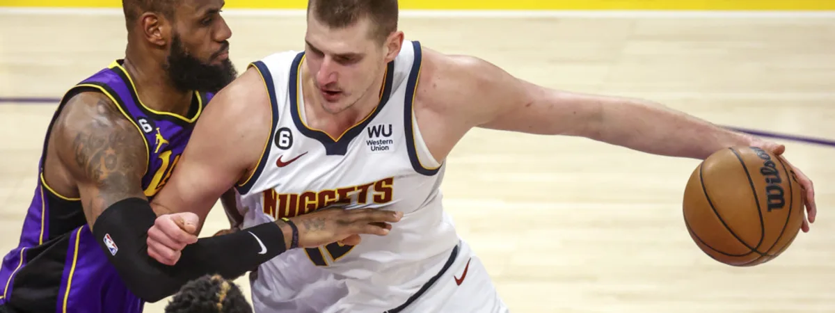 这位年轻的 这位年轻的